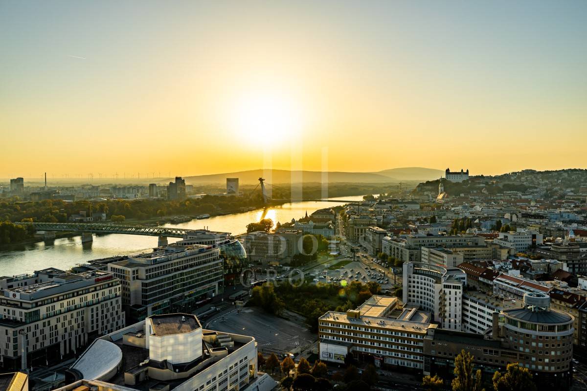Najkrajší výhľad v Bratislave Panorama City Fedorsgroup